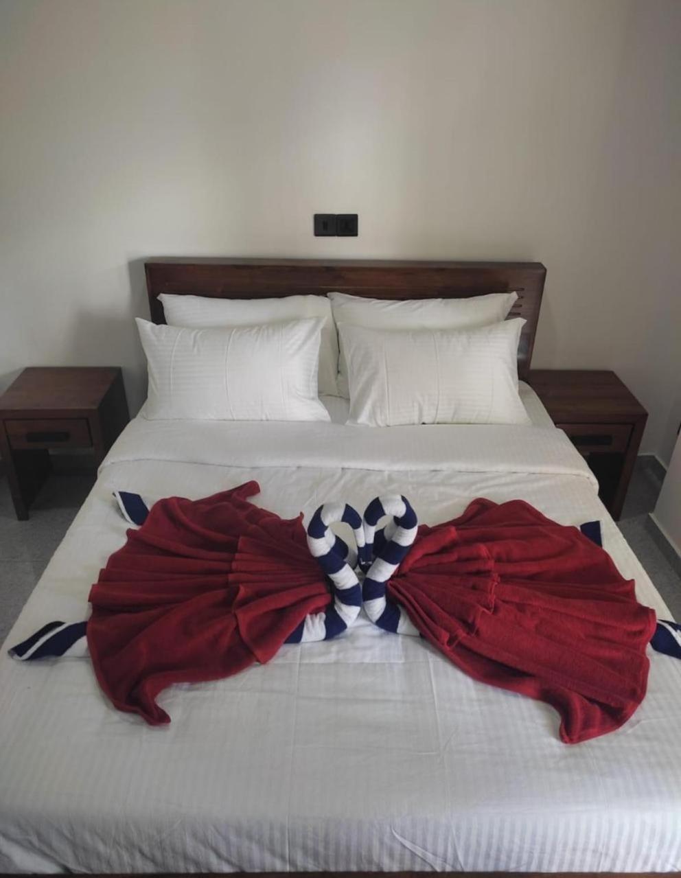 Hotel Sunny Cloud Harumalgoda Екстериор снимка